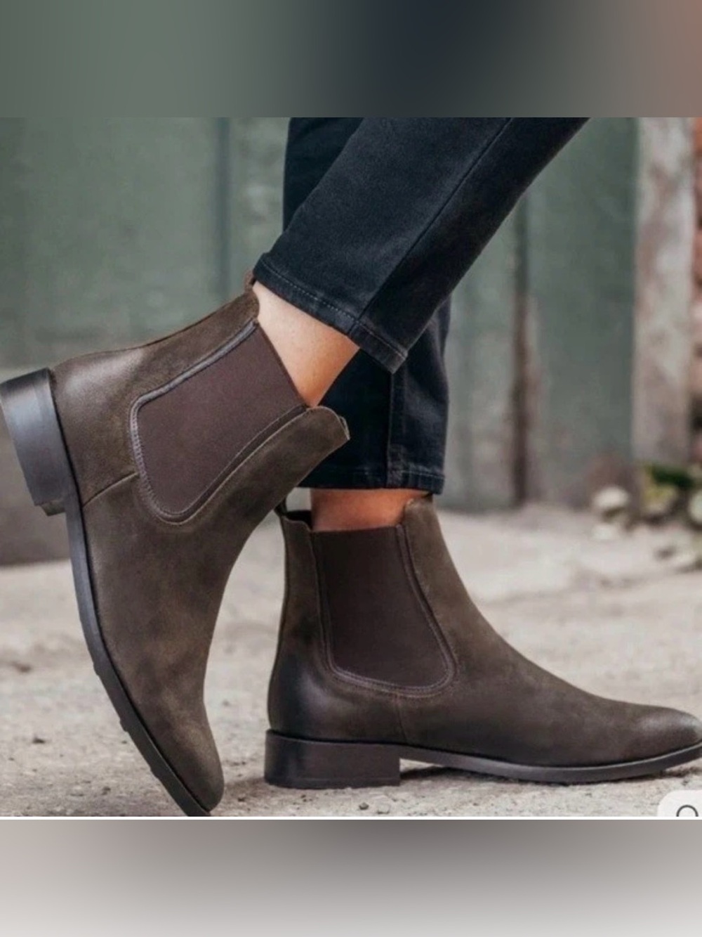Thursday Boot Company Women's Duchess
Chelsea Boot suede olive brown sz 8.5 new